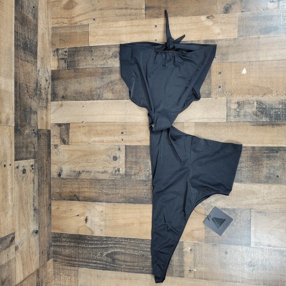Normakamali Swimsuit‎ Active One Piece Halter Wrap Tie Black Womens Large NWT